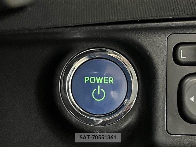 Toyota AQUA 2014-03 314006-19