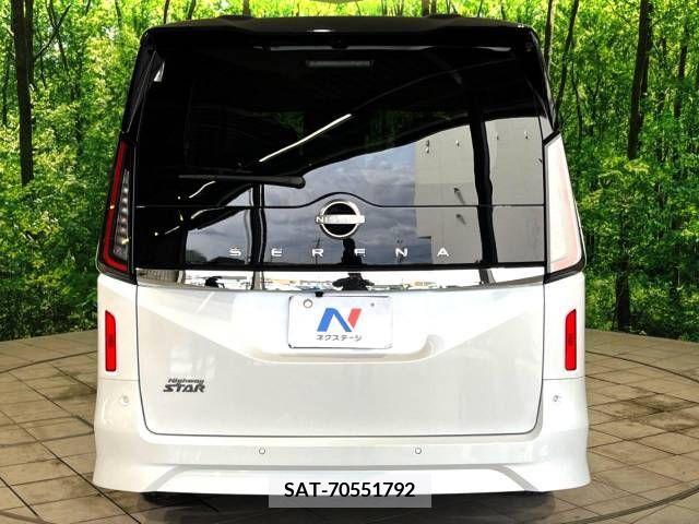 Nissan SERENA 2022-12 246524-16