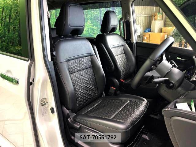 Nissan SERENA 2022-12 246524-12