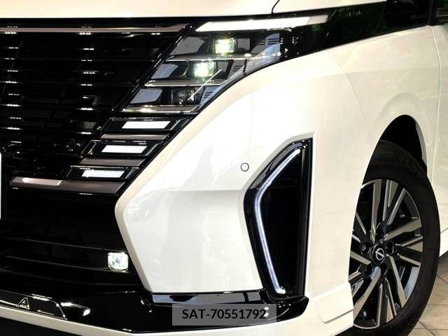 Nissan SERENA 2022-12 246524-10