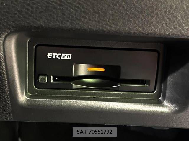 Nissan SERENA 2022-12 246524-9