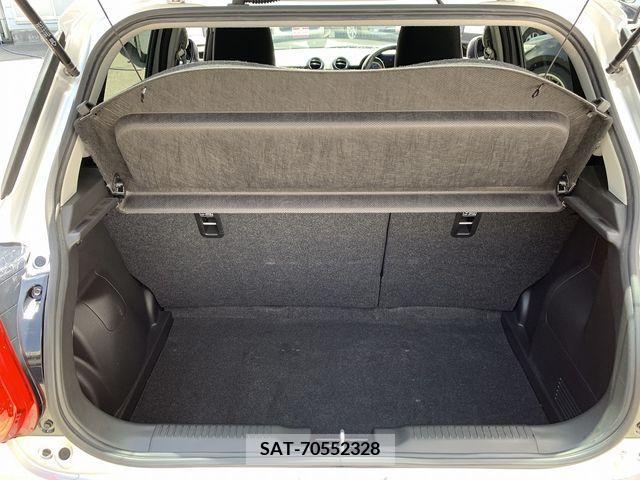 Suzuki SWIFT 2018-11 233822-19