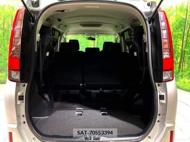 Toyota NOAH 2015-03 365115-10
