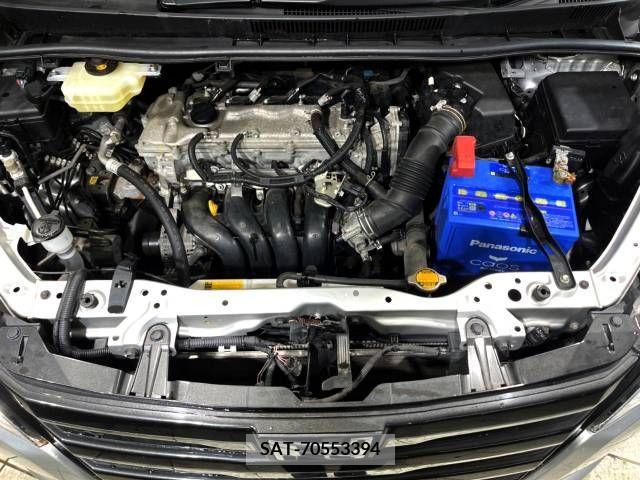 Toyota NOAH 2015-03 365115-18