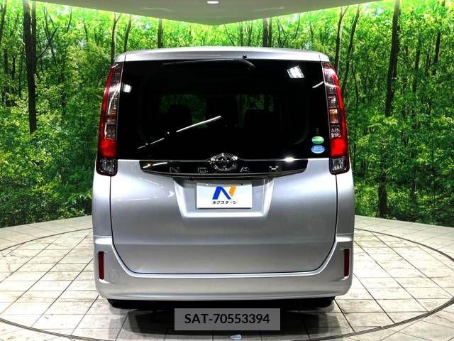 Toyota NOAH 2015-03 365115-15