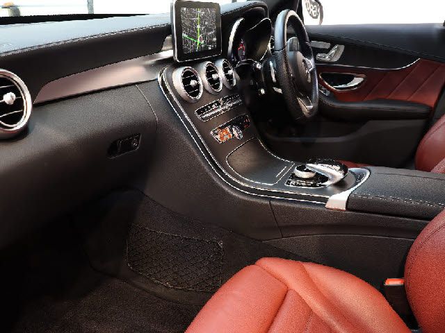 Amg C-CLASS 2016-09 9801-1