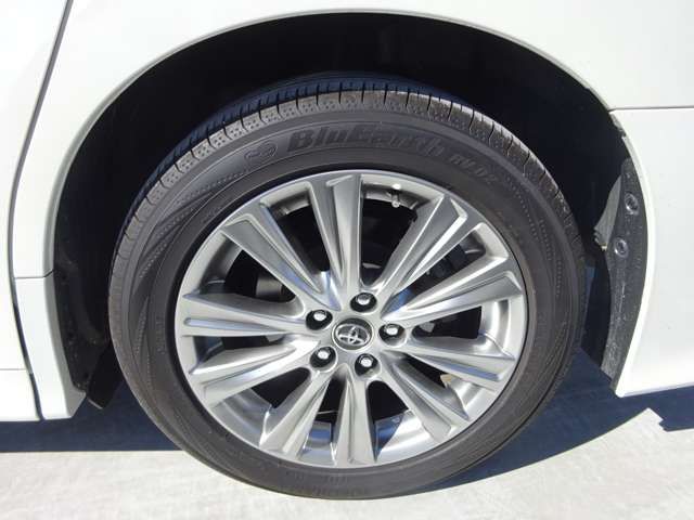 Toyota VELLFIRE 2016-06 195177-12