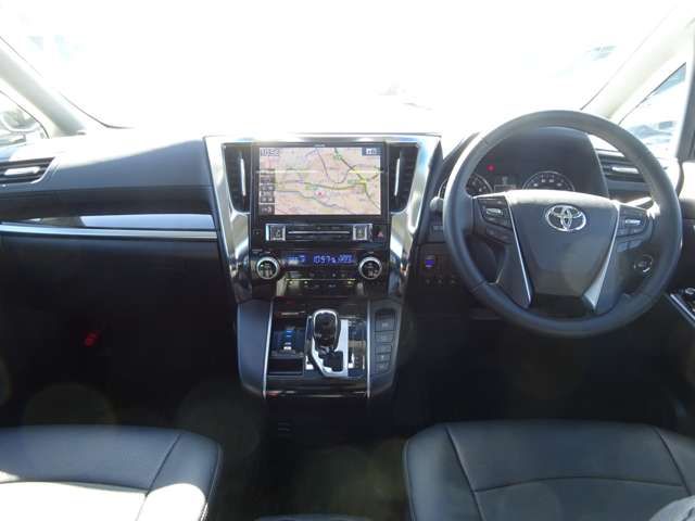 Toyota VELLFIRE 2016-06 195177-1