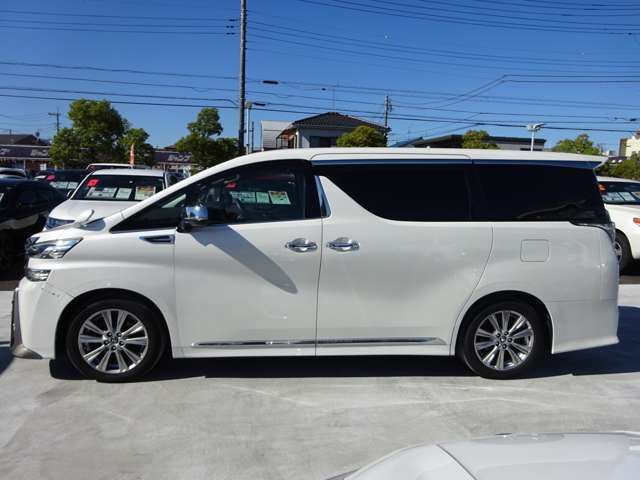 Toyota VELLFIRE 2016-06 195177-9