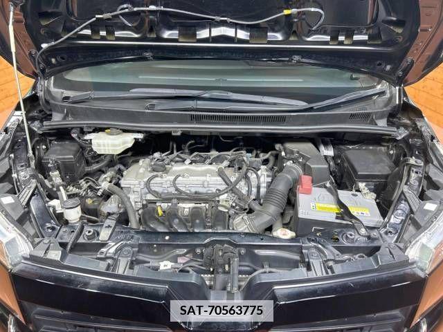 Toyota VOXY 2018-03 346368-18
