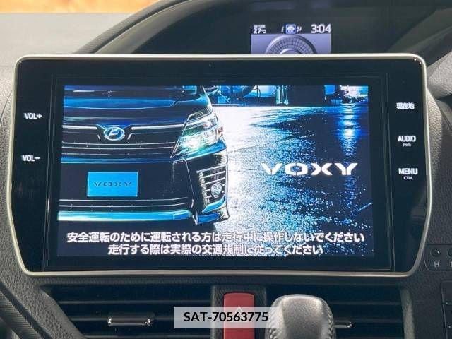 Toyota VOXY 2018-03 346368-3