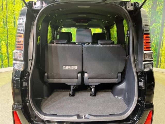 Toyota VOXY 2018-08 27274-10