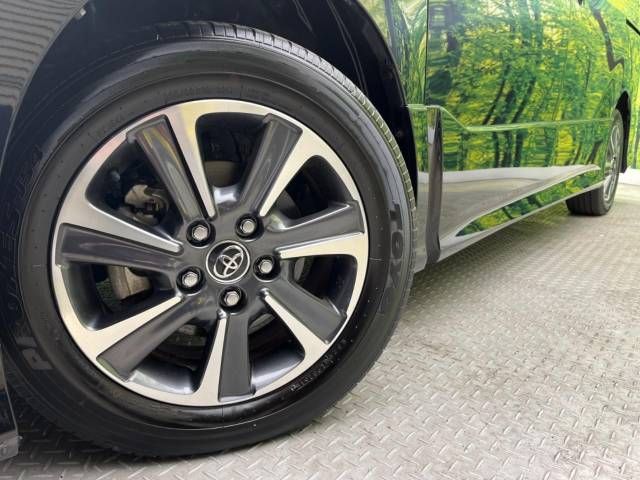 Toyota VOXY 2018-08 27274-13