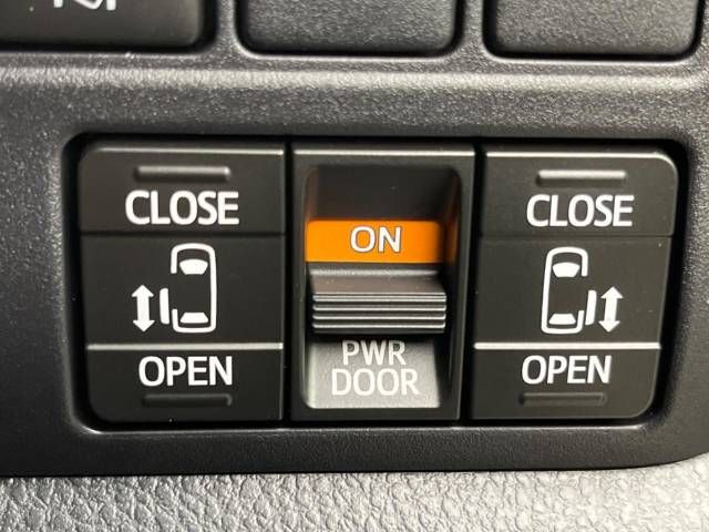 Toyota VOXY 2018-08 27274-6