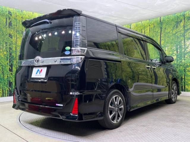 Toyota VOXY 2018-08 27274-17