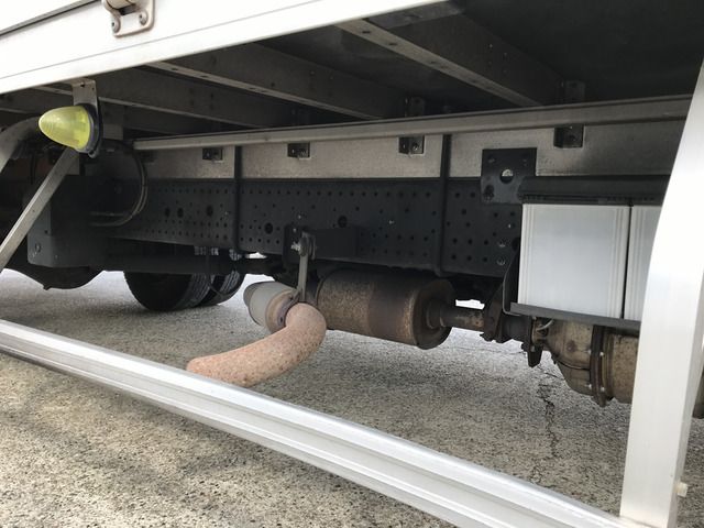 Isuzu FORWARD 2014-03 678-15