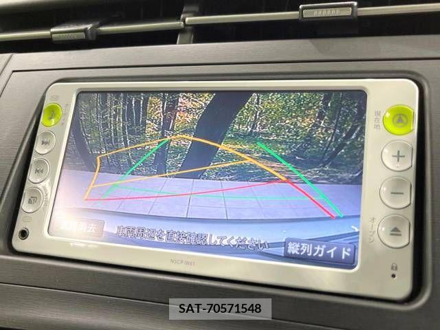 Toyota PRIUS 2011-11 379033-3