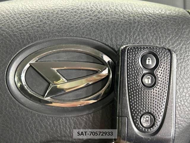 Daihatsu TANTO CUSTOM 2011-11 369480-5