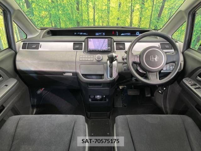 Honda STEP WGN 2009-06 286137-1