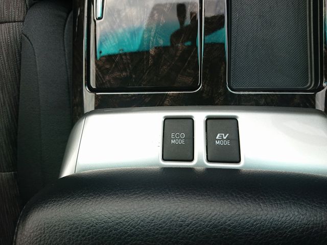 Toyota ALPHARD HYBRID 2012-07 23131-12