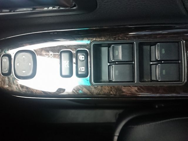 Toyota ALPHARD HYBRID 2012-07 23131-28