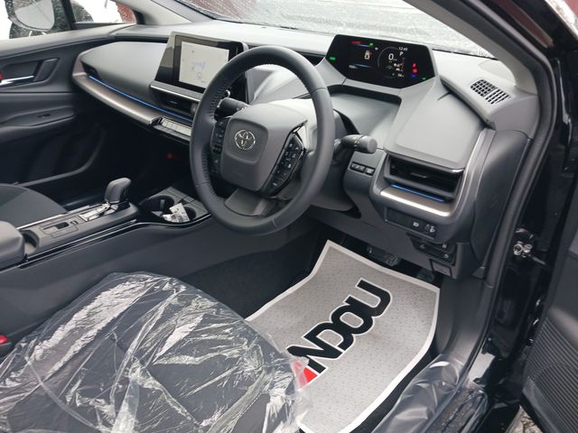 Toyota PRIUS 2023-02 182299-8