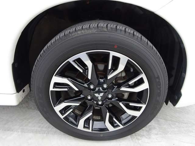 Mitsubishi OUTLANDER PHEV 2018-03 27234-16
