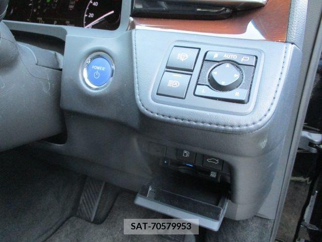 Toyota CENTURY 2020-06 220336-17