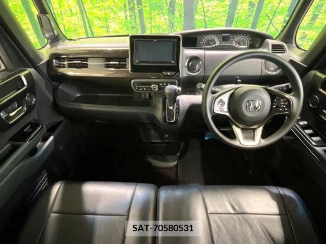 Honda N BOX CUSTOM 2018-02 343895-1