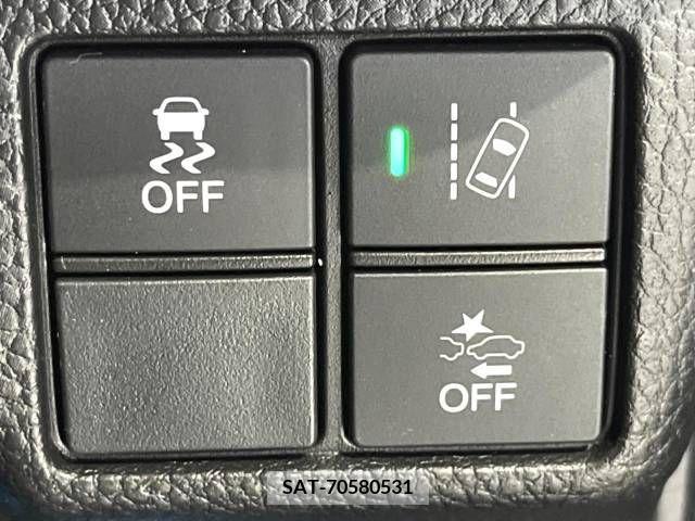 Honda N BOX CUSTOM 2018-02 343895-3