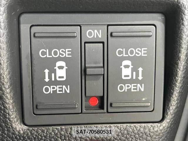 Honda N BOX CUSTOM 2018-02 343895-2