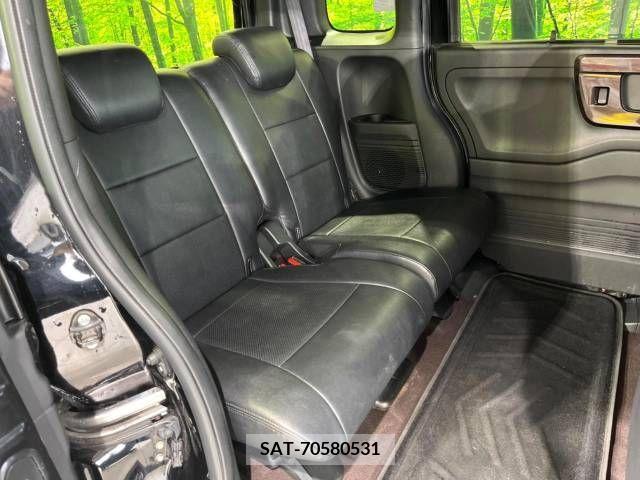 Honda N BOX CUSTOM 2018-02 343895-9