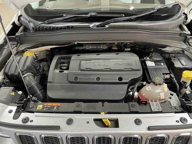 Jeep RENEGADE 2016-02 17636-19