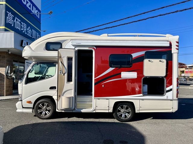 Toyota DYNA TRUCK 2018-04 183040-2