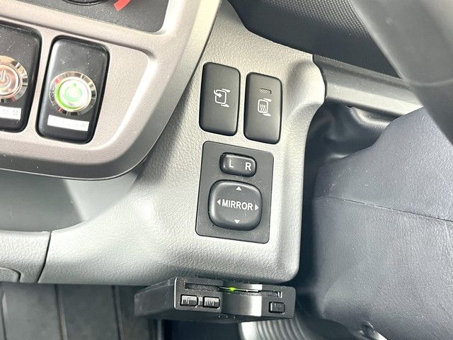 Toyota DYNA TRUCK 2018-04 183040-23