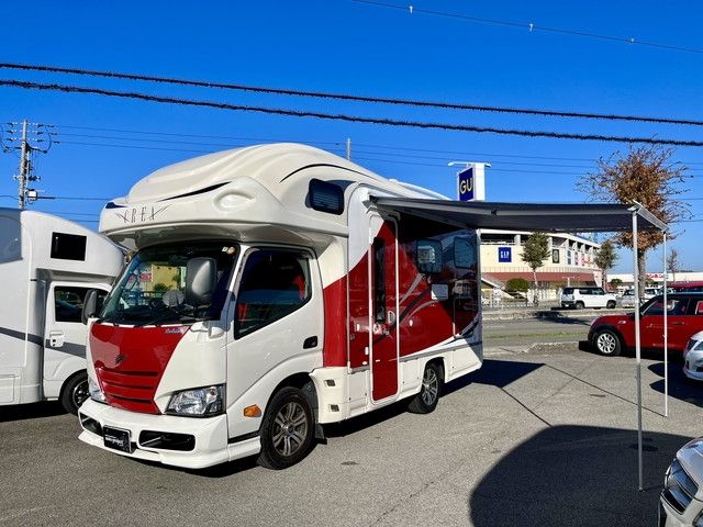Toyota DYNA TRUCK 2018-04 183040-9