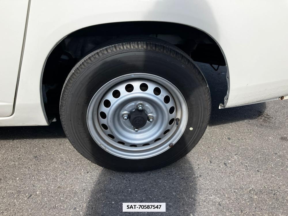 Toyota PROBOX VAN 2018-06 334668-10