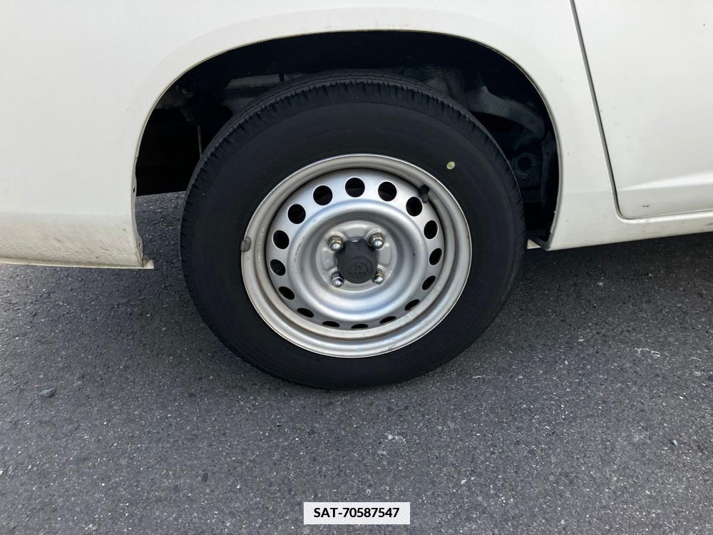 Toyota PROBOX VAN 2018-06 334668-8