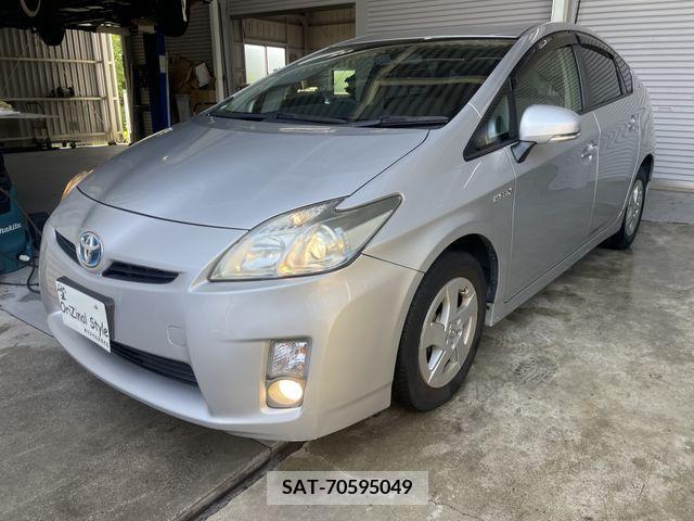 Toyota PRIUS 2010-02 281895-5