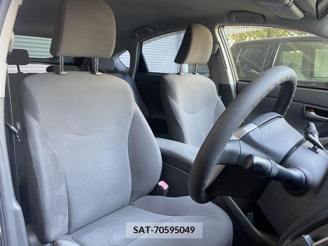 Toyota PRIUS 2010-02 281895-16