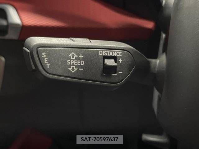 Audi Q2 2018-07 292720-5