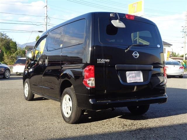 Nissan VANETTE VAN 2018-03 14127-6