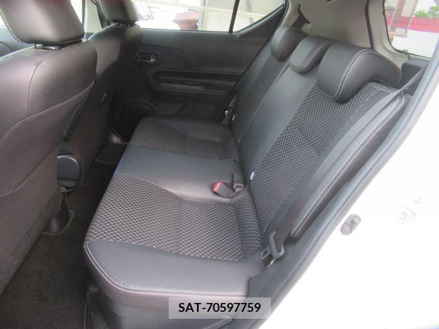Toyota AQUA 2018-05 260225-13
