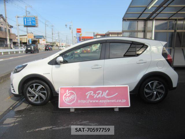 Toyota AQUA 2018-05 260225-8
