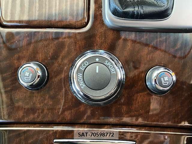 Nissan FUGA 2011-02 218996-9