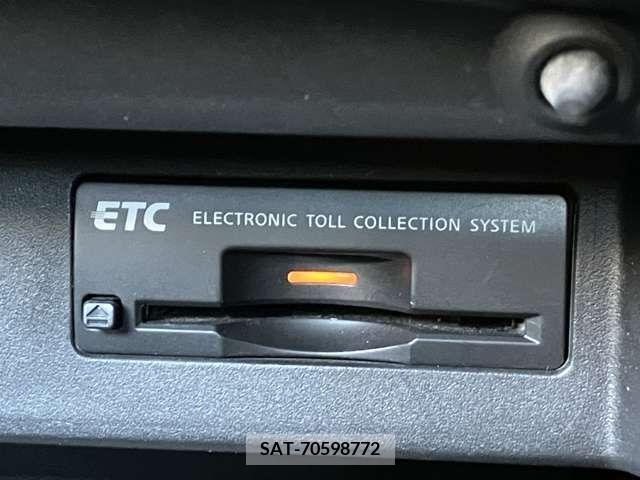Nissan FUGA 2011-02 218996-8