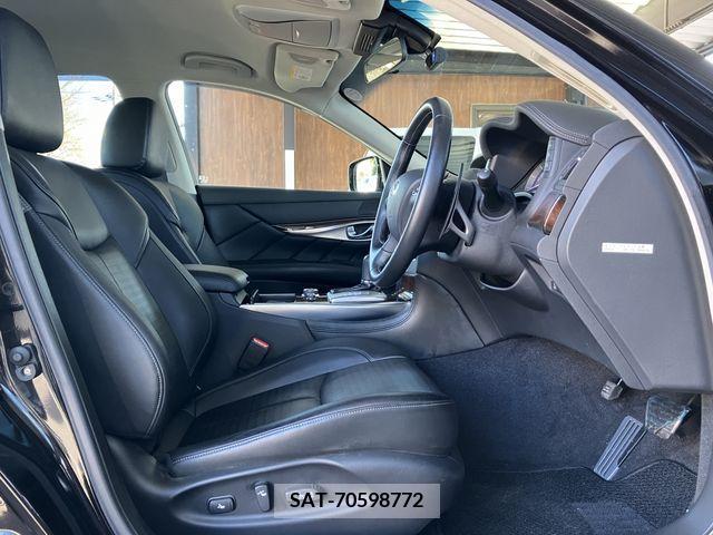 Nissan FUGA 2011-02 218996-1