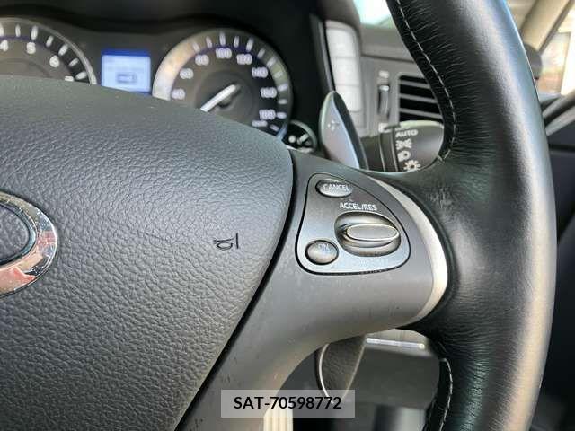 Nissan FUGA 2011-02 218996-17