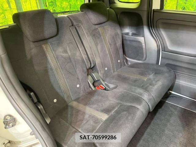 Honda N BOX CUSTOM 2020-02 364961-9