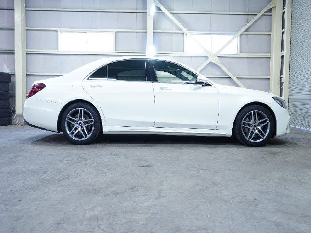 Mercedes Benz S-CLASS 2018-10 24524-11